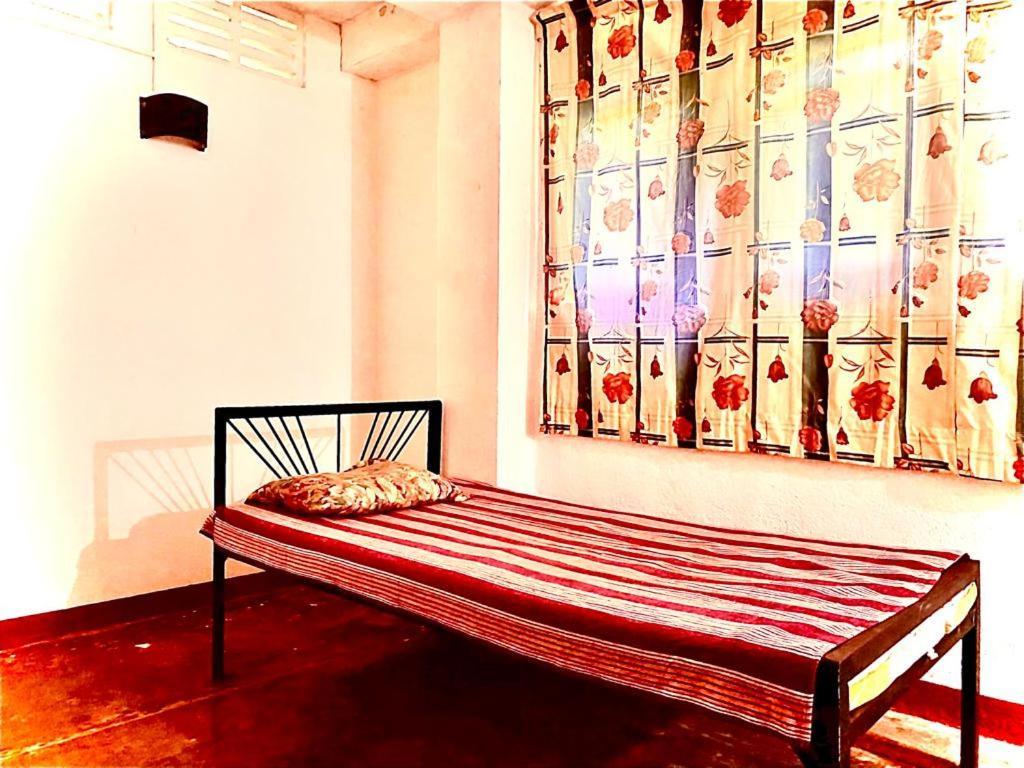 Coca Cola Hostel Malabe Extérieur photo